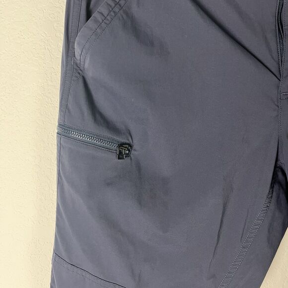 Rei Women’s Ripstop Cargo Pants Size 10 Navy blue Hiking Trailing Outdoor 206 - Picture 2 of 7